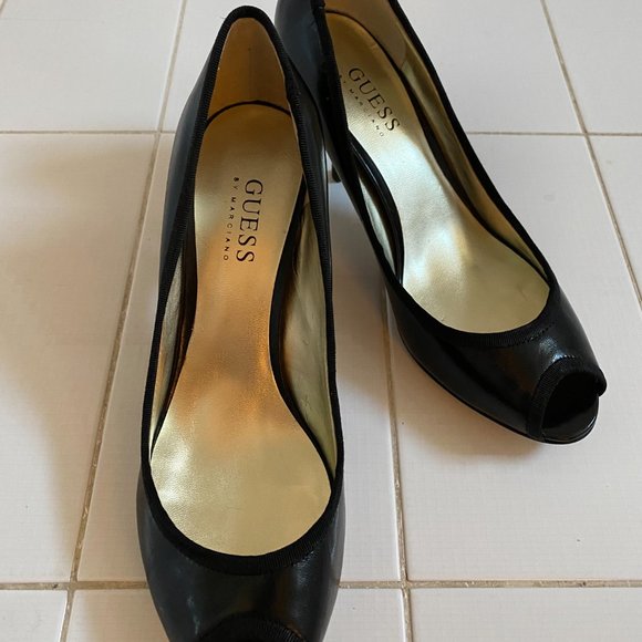 Guess Peep Toe Shoes - Picture 2 of 9